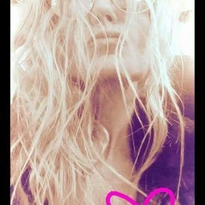 Meet your Posher, Dawn l